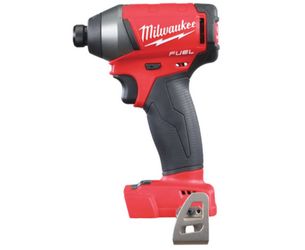VISSEUSE À CHOCS MILWAUKEE M18 FUEL